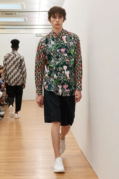 Look 6